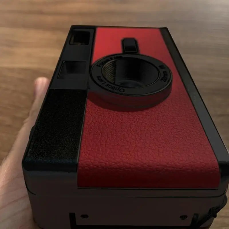 87HD 35mm Film Camera Retro Camera, Reusable, Built in Easy to Use for Photography Enthusiasts
