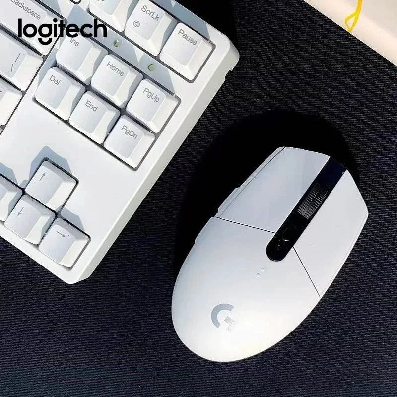 Logitech G305 Lightspeed Wireless Mouse, 12000 DPI HERO Sensor, 1ms Response Time 6 Programmable Buttons, for Esports Pro Gaming