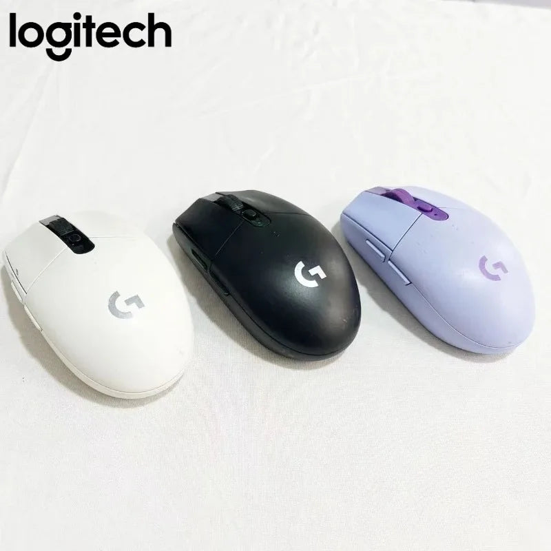 Logitech G305 Lightspeed Wireless Mouse, 12000 DPI HERO Sensor, 1ms Response Time 6 Programmable Buttons, for Esports Pro Gaming